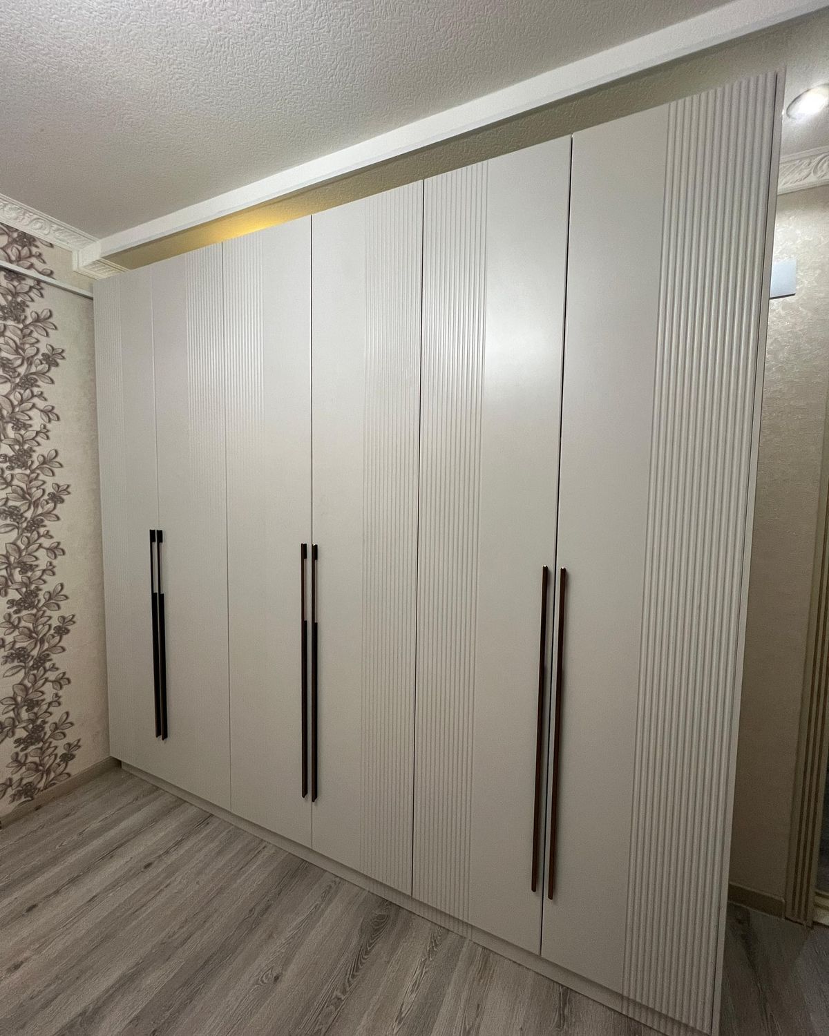 Elbise Dolabı